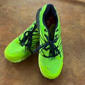 The North Face Ultra Endurance Neon Green & navy Athletic Shoes w/ Ortholite. 10